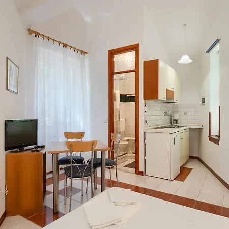 Cozy In With Terrace Σπίτι διακοπών